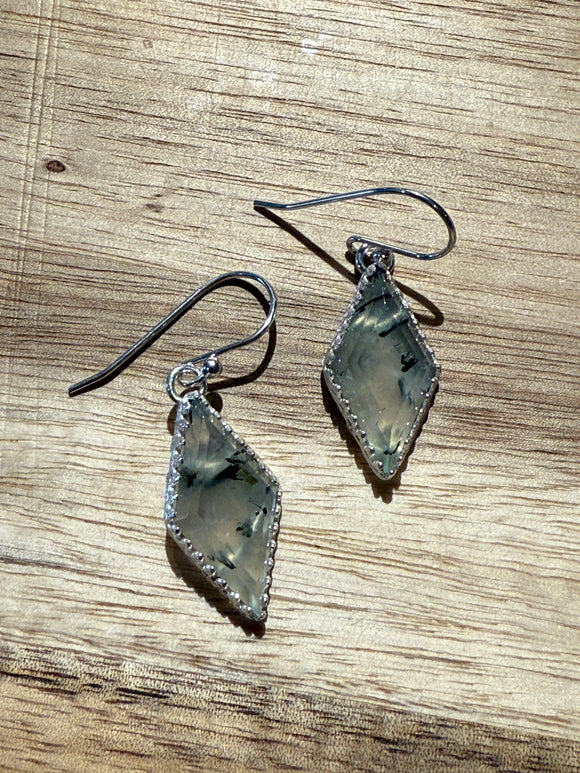 Prehnite Earring