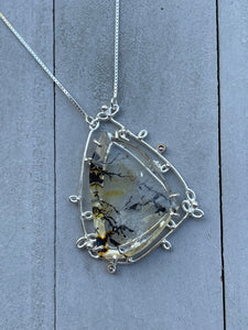 Diffused Clarity Necklace